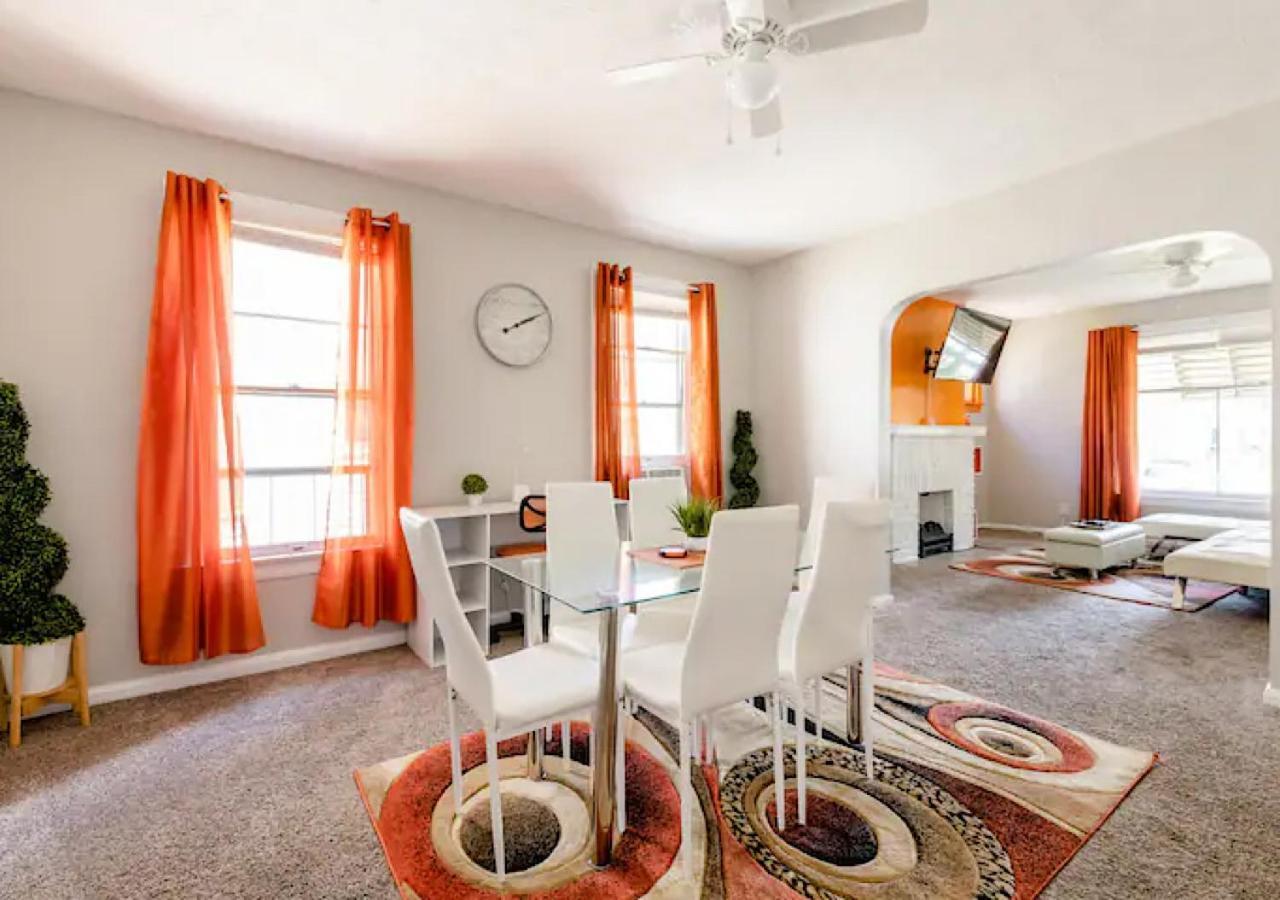 La Naranja Retreat - Cozy Duplex Near Downtown With Parking, 300 Mb Wifi & Self Check In Villa Cleveland Esterno foto